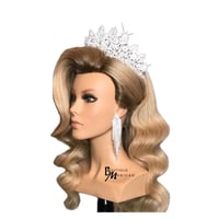 مانيكان كتف اوربي جذور مصبوغة