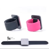 ساعة اليد المغناطيس