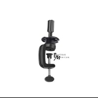 قاعدة مانيكان صغيرة