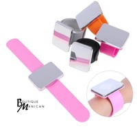 ساعة اليد المغناطيس