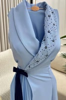 فستان منيرة