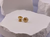 حلق زهرة النقاء ذهب عيار 21