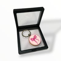 بوكس الفيونكه ( كوب، قاعدة كوب، فاصل كتاب، ميداليه...