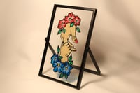 رسم على تحفة زجاجية حسب الطلب