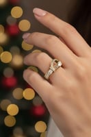 خاتم نسائي رقيق شكل فيونكة مطلي بالذهب عيار 18 قير...