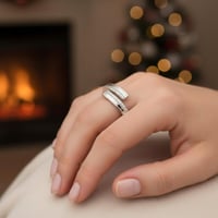 خاتم نسائي مزين بالزيراكون والكريستالات مصنوع من ا...