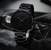 ساعة رجالية فخمة ماركة CRRJU موديل 2150S