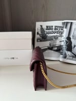 شنطة سان لوران