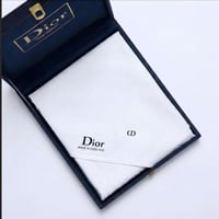 شماغ ديور ابيض 2026