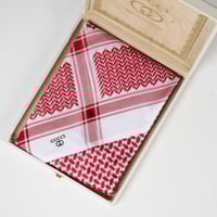 شماغ قوتشي أحمر رجالي فاخر | تصميم كلاسيكي أنيق إص...