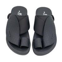 حذاء رجالي شرقي طبي أسود