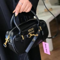 حقيبة - miu miu