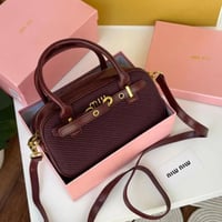 حقيبة - miu miu