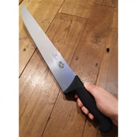 سكين تقطيع اللحم مقاس36 يد أسود شفره ستانلس ستيل