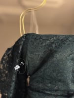 فستان زيتي دانتيل طويل