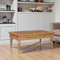 طاولة مستطيلة – أناقة تقليدية بتفاصيل راقية