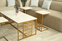 طقم طاوله حديد ليزر سطح خشب شكل ماركه