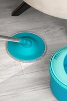 عربية مع ممسحة تيربو تركي