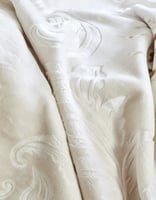 طقم مفارش مزدوج Sakura مع بطانية شتوية