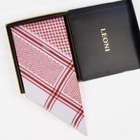 شماغ ليوني الانجليزي لون فاتح