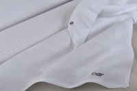 شماغ كارتير ابيض اصدار 2025