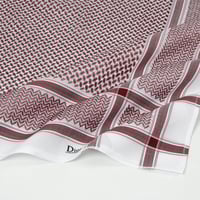 شماغ ديور لون ادهم انجليزي