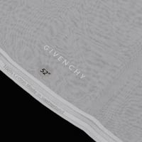 غترة جيفنشي Givenchy