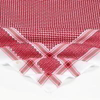 شماغ قوتشي الذهبي إنجليزي