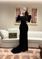 فستان اسود ساتر