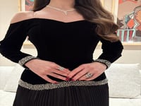 فستان اسود كلاسك