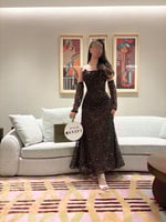 فستان بني راقي باكمام منفصله