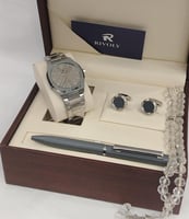 طقم رجالي ساعة