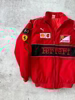 جاكيت فراري فورمولا 1 الاحمر