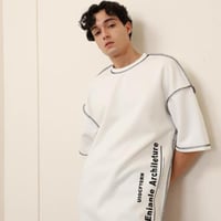 تيشرت اوفر سايز ترافس -Oversized T-shirt