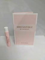 عينة جيفنشي ارزيستبل او دو بارفيوم 1مل