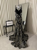 فستان سهرة اسود بحمالات مفتوح طويل | فستان مدى