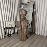 فستان سهرة ذهبي مفتوح شبك فصوص كريستال | فستان ليس...