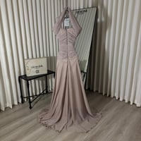 فستان انيلا الرمادي