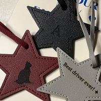 تعليقة نجمة