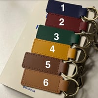 ميدالية مفاتيح " العبارة من اختياركم"