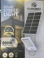 كشاف حائط يعمل على الطاقه الشمسية 800 واط