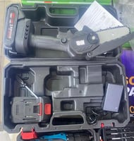 منشار للشجر خفيف الوزن مع 2 بطارية+ مع الشحن