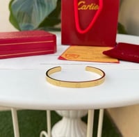 سوارة كارتير لوف