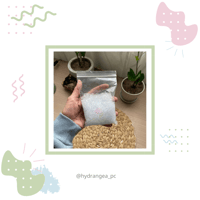 مكعبات شفافة