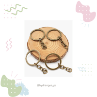 ميدالية مفاتيح شكل دمعة