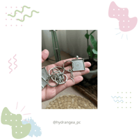 ميدالية مفاتيح شكل مربع