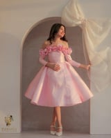 فستان مناسب للسن المحير