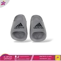 شبشب اديداس رصاصي