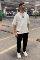 WHITE T SHIRT