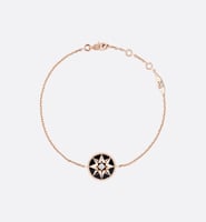 اسوارة Dior Rose Des Vents من ديور مع الماس وحجر